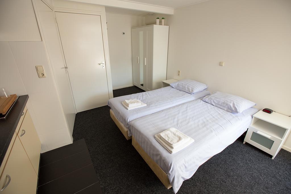 De Gouden Klok Hotel Leeuwarden Buitenkant foto