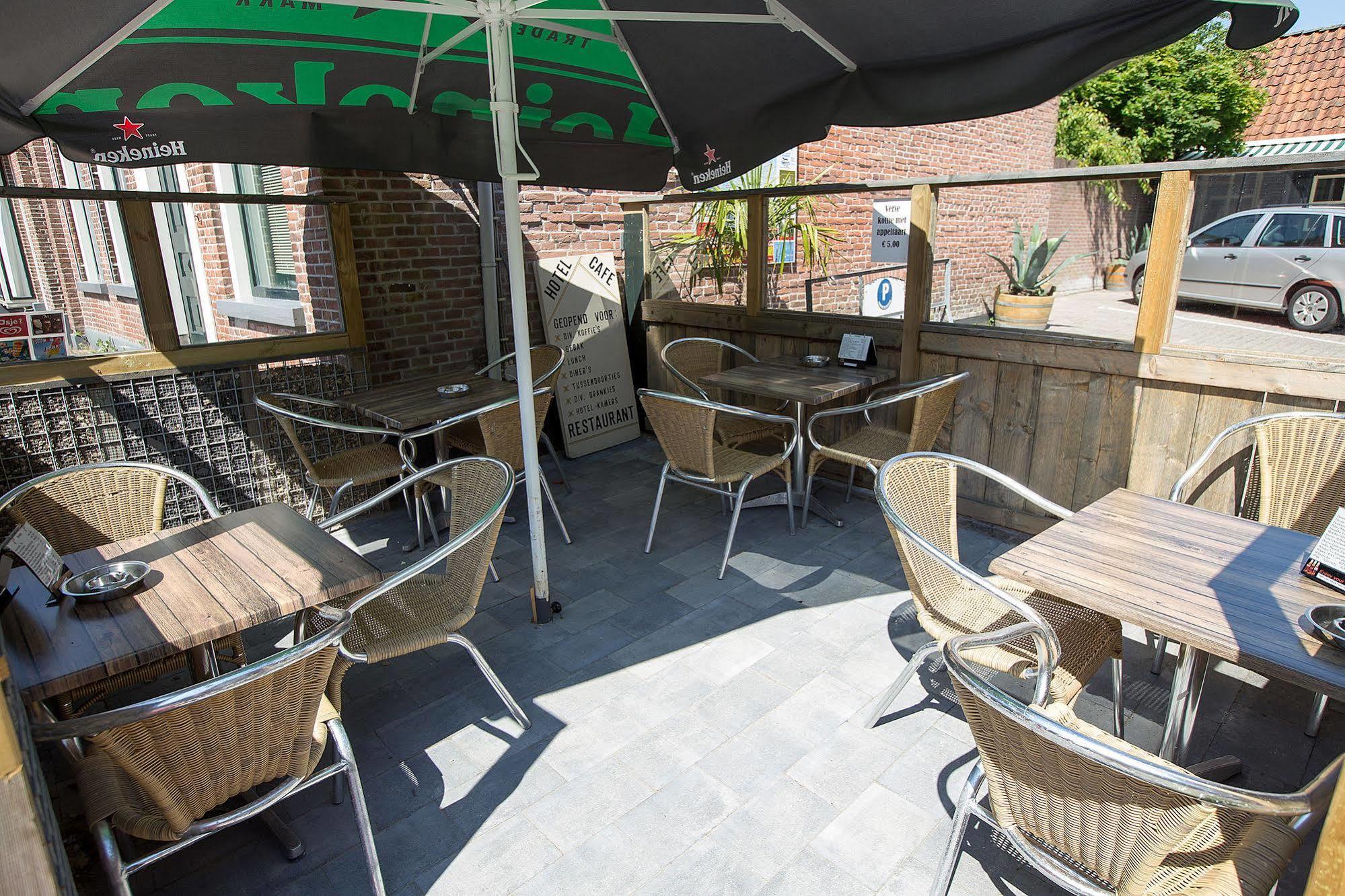 De Gouden Klok Hotel Leeuwarden Buitenkant foto