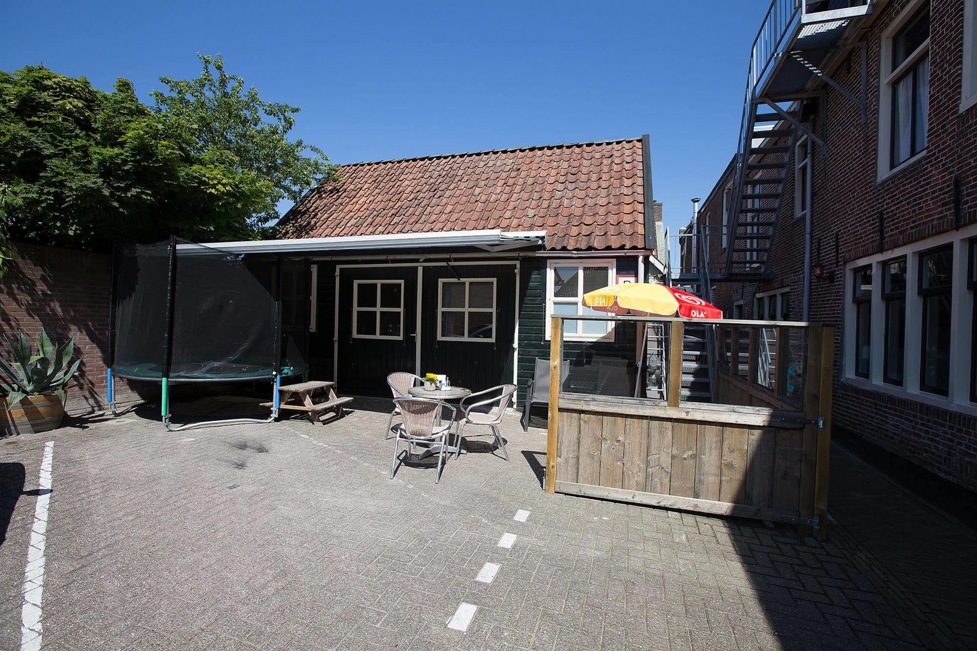 De Gouden Klok Hotel Leeuwarden Buitenkant foto